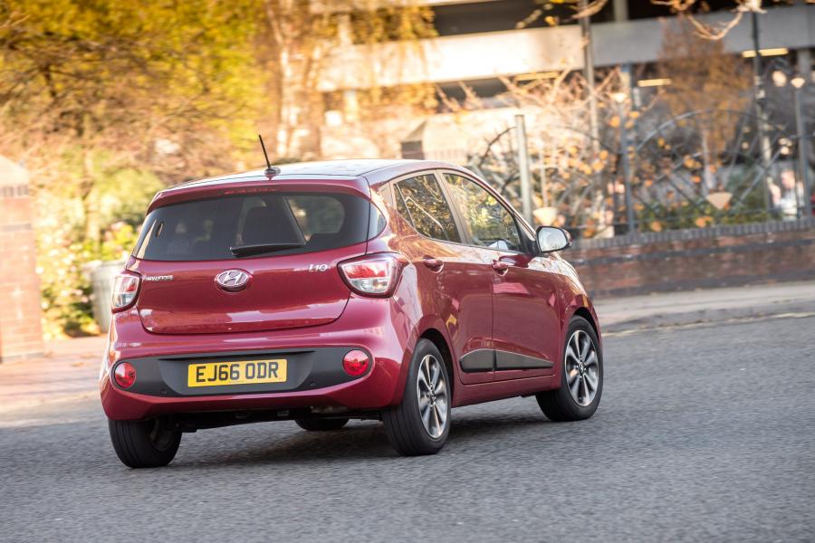  Hyundai i10 2016 года  (UK) (фото 16 из 41)